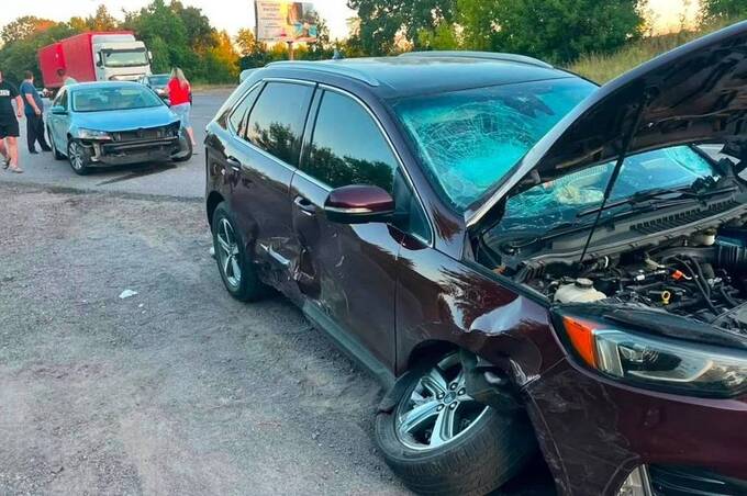 «Тіньовий куратор» групи нардепів потрапив у ДТП на Вінниччині та втік з місця події