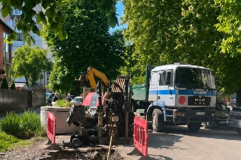 У Вінниці оновили 350 метрів водогону на вулиці Довженка