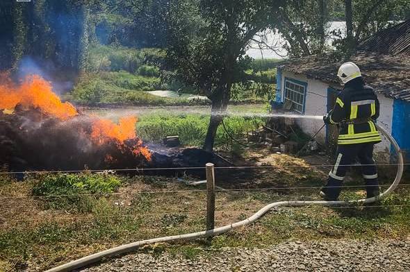 Через куріння на Вінниччині ледве не згорів житловий будинок