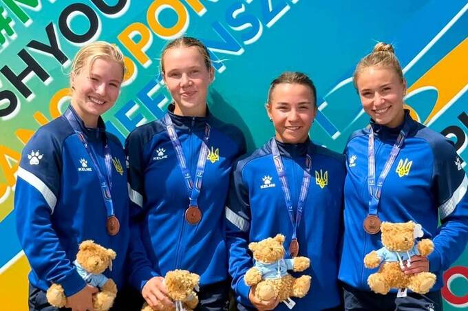 Вінницькі веслувальниці вибороли бронзові медалі на чемпіонаті світу
