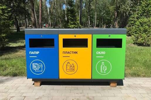 Новий контейнерний майданчик для сортування сміття облаштували у Вінниці