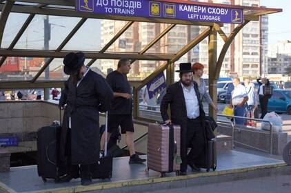 Понад 300 хасидів проїхали через Вінницю дорогою до Умані на Рош га-Шана