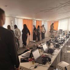 У Вінниці поліція припинила діяльність двох масштабних шахрайських кол-центрів (фото)
