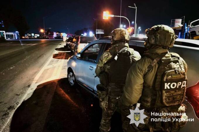 У Вінниці чоловік погрожував вибухом після ДТП: поліція затримала його