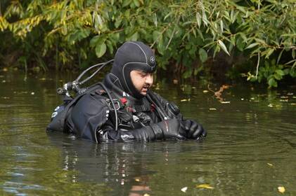 У Вишенському озері водолази виявили труби для незаконних скидів