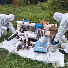 1. 87 обшуків і дві ліквідовані нарколабораторії: деталі спецоперації «Breaking Bad» на Вінниччині