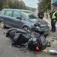 У Вінниці після зіткнення з автомобілем госпіталізували мотоцикліста