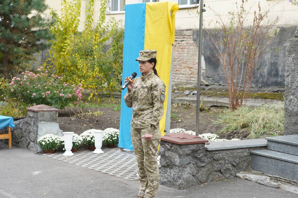 У Вінниці на стелі пам’яті викарбували імена десяти загиблих випускників