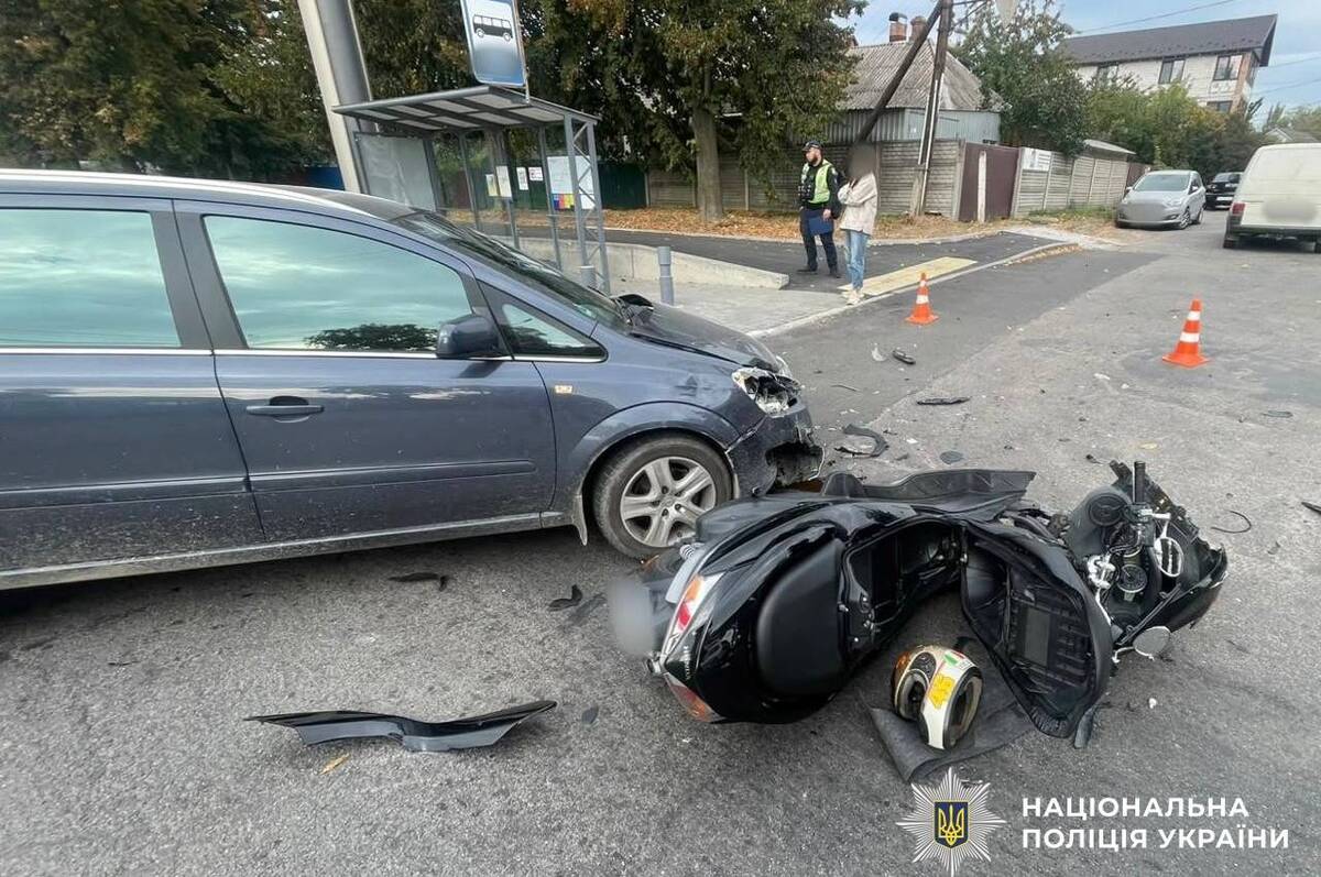 На Вінниччині за день сталися дві ДТП: постраждали мотоцикліст і велосипедист