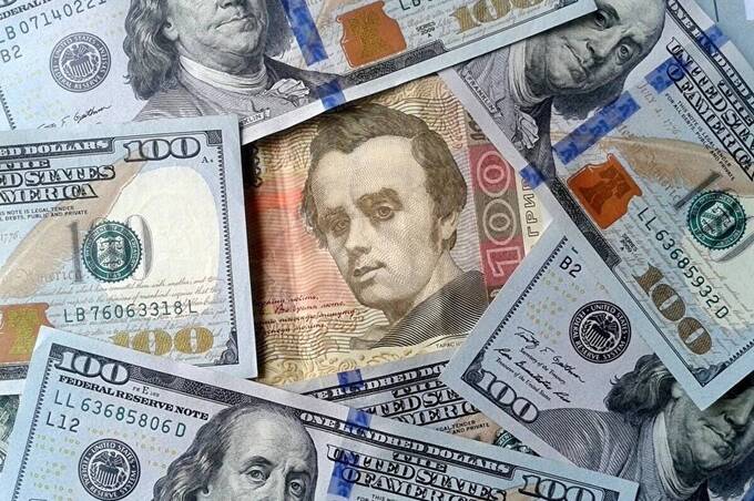 Долар перевищив 45 гривень: курс валют на 14 жовтня