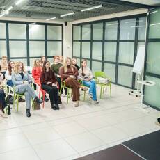 До Вінниці приїхали представниці запорізької програми «Сила жінок»: що вивчають
