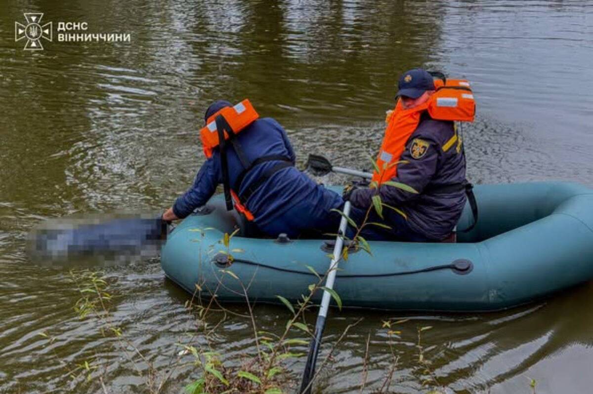 На Вінниччині рятувальники дістали з річки тіло чоловіка: що відомо