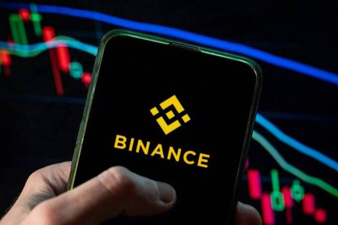 Криптобіржу Binance атакували хакери: що відомо про викрадені мільярди
