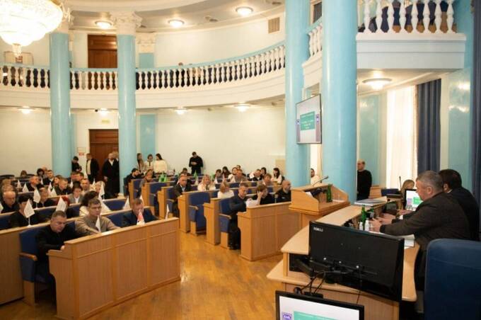 Інформаційний центр, наглядові ради та автомобілі для громад: підсумки сесії Вінницької облради