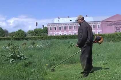 "Подільський Версаль" чепурять до Операфесту