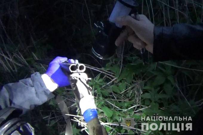 Вінницькі поліцейські затримали підозрюваного у вбивстві подружжя фермерів