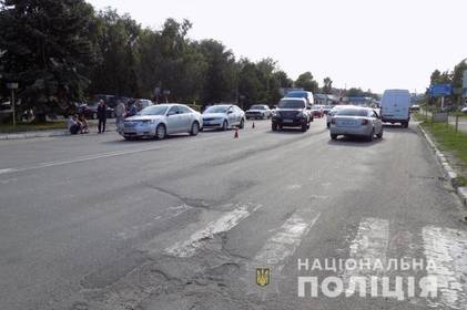 На Вінниччині прямо на пішохідному переході збили школярку. Дівчинка у важкому стані
