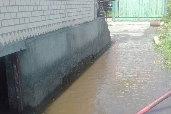 Минулої доби рятувальники Вінниччини відкачали з підтоплених будинків 50 кубометрів води