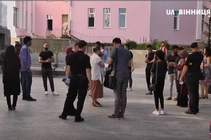 Майбутні медики складали міжнародний іспит з основ медицини