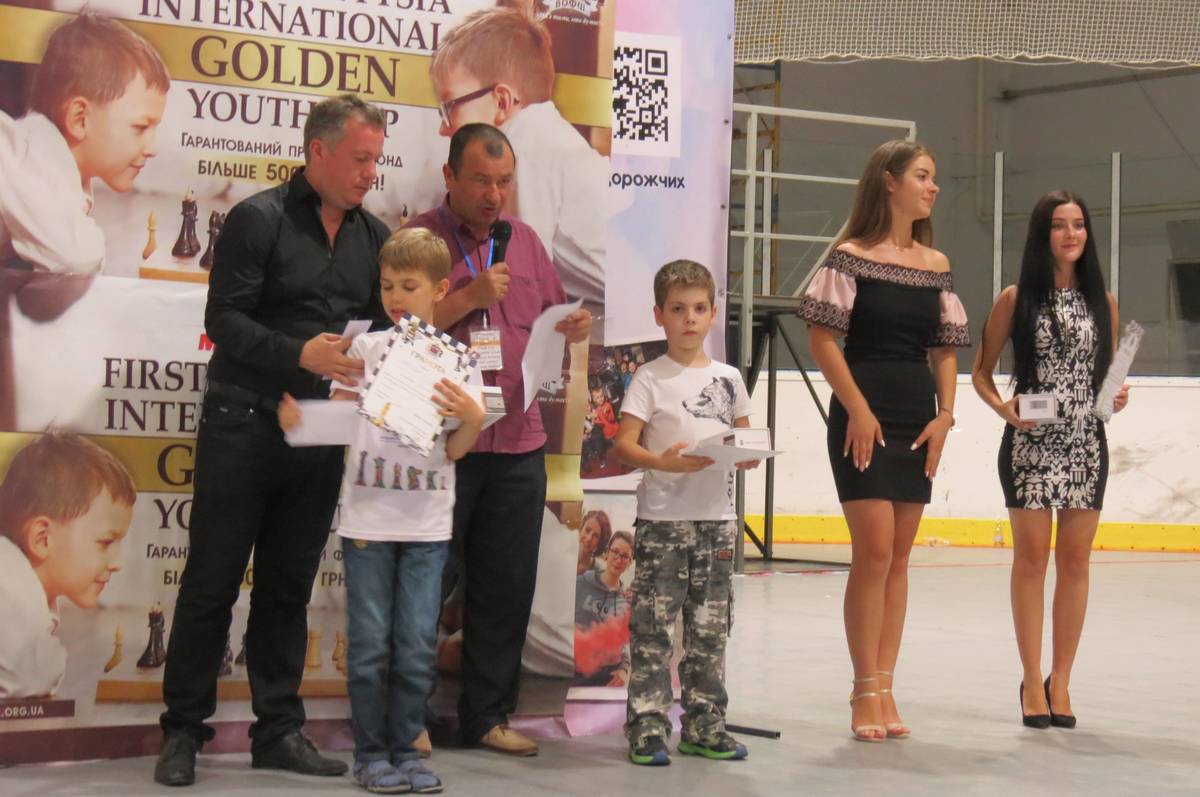 Вінничанин Микола Бубело став бронзовим призером наймасовішого шахового фестивалю в Україні «Золота молодь»