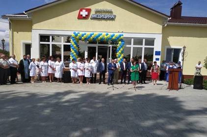 Децентралізація в дії: у Жданівській ОТГ відкрили нову амбулаторію