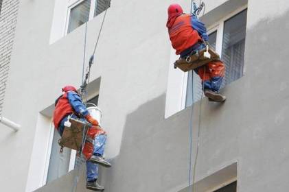 У Вінниці продовжують утеплювати фасади багатоповерхівок