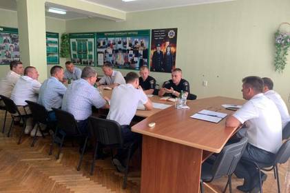 Вінницькі митники починають тісну співпрацю з Нацполіцією, аби водії автівок на «єврономерах» дотримувалися законодавства