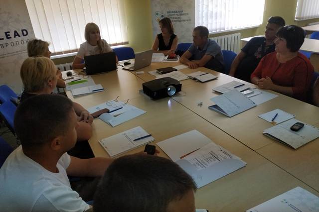 Унікальним досвідом старост та експертними порадами ділились  на семінарі  у Вінницькому ЦРМС