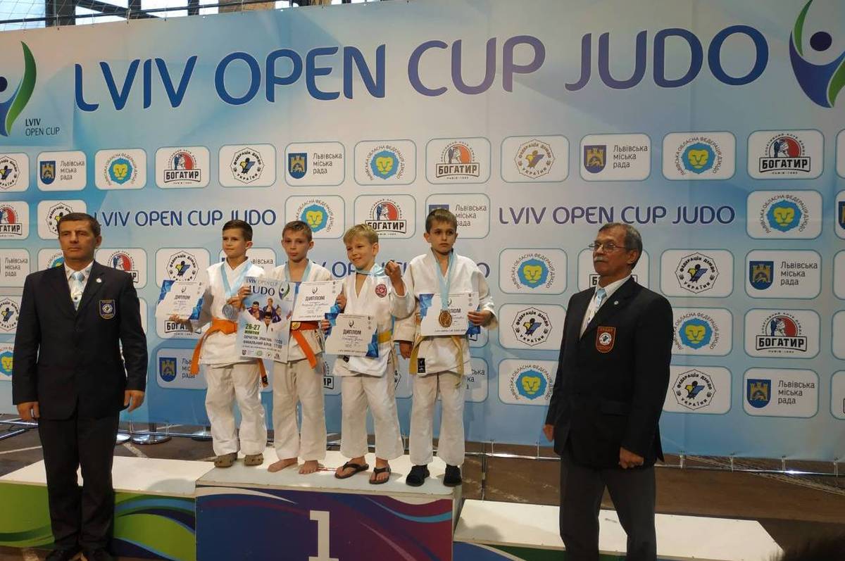 Вінничанин Володимир Дніпровський посів перше місце у Всеукраїнському турнірі з дзюдо