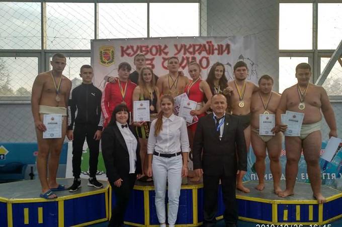 Вінничани здобули 6 медалей на кубку України з сумо