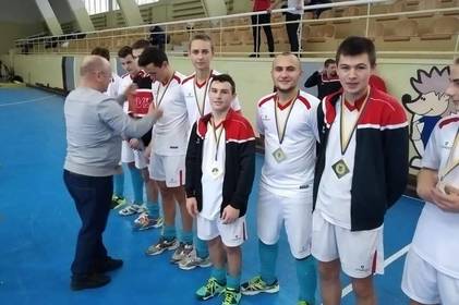 Команда міської дитячо-юнацької спортивної школи №1 виборола перше місце на чемпіонаті України з хокею на траві