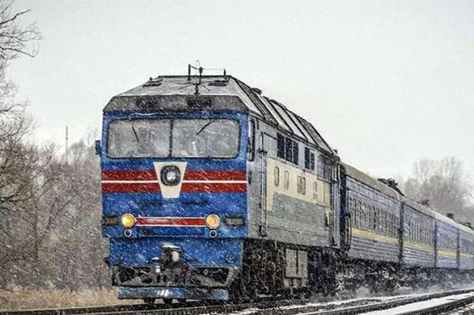 Укрзалізниця призначила на зимові свята 33 додаткові поїзди та додаткові рейси