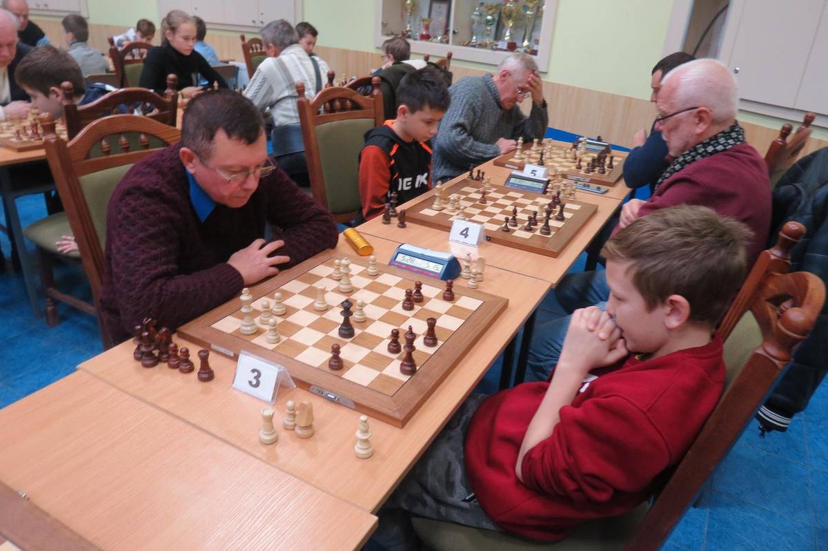 Фінішувала вінницька шахова «Формула-1»: діти знову «побили» дорослих