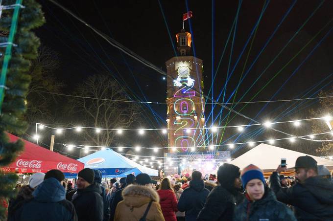 Вінничани зустріли Новий Рік на Європейській площі