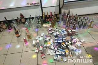 В Немирівському районі  двоє молодиків в новорічну ніч обікрали магазин