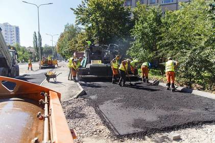 По вулиці Ващука від Порика до Стельмаха постелили новий асфальт