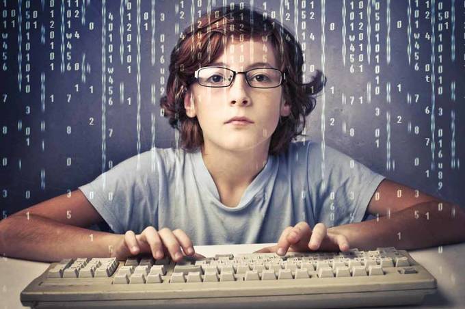 Поради батькам: як підвищити безпеку дітей в мережі Інтернет