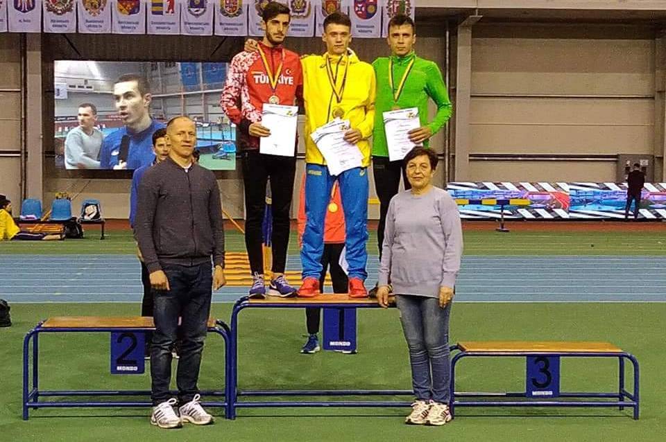 Вінничанин Андрій Краковецький здобув три медалі на чемпіонаті України з легкої атлетики