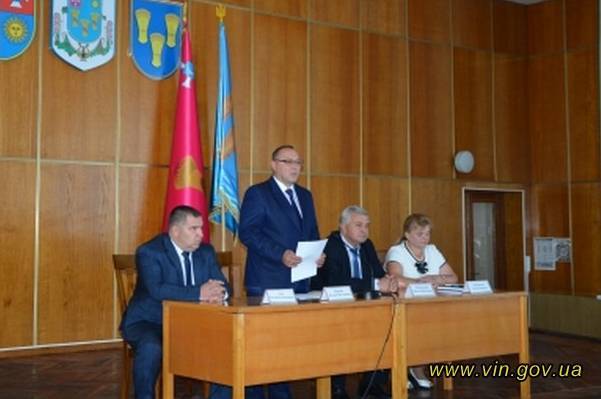 Валерій Коровій представив громаді нового голову Тульчинської райдержадміністрації