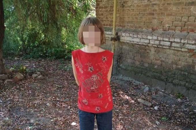 Вінницькі поліцейські розшукали і повернули додому 8-річну дівчинку