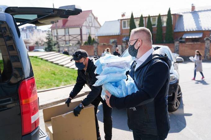 Благодійну допомогу від ініціативи «СтопВірус» доставлять до районних лікарень Немирова, Піщанки та Козятина
