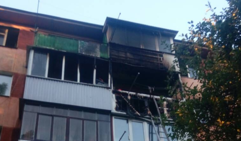 На вул. Стрілецькій через недопалок загорілась квартира 