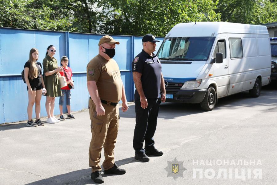 Вінницькі правоохоронці повернулись із  зони ООС