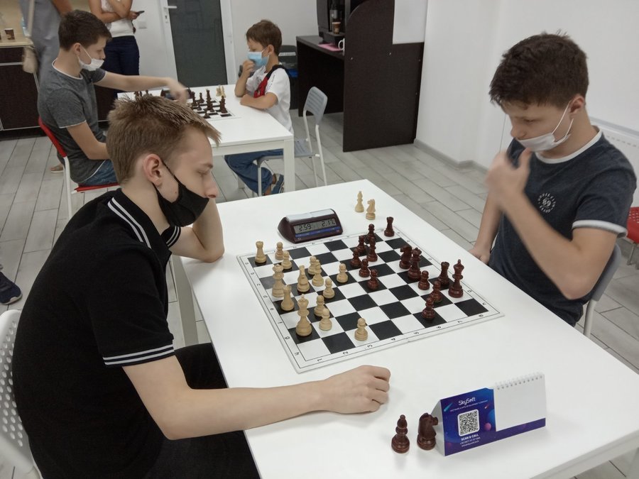 Вінницька шахова команда «Романтик» здобула срібло вищої ліги Всеукраїнських онлайн-змагань  