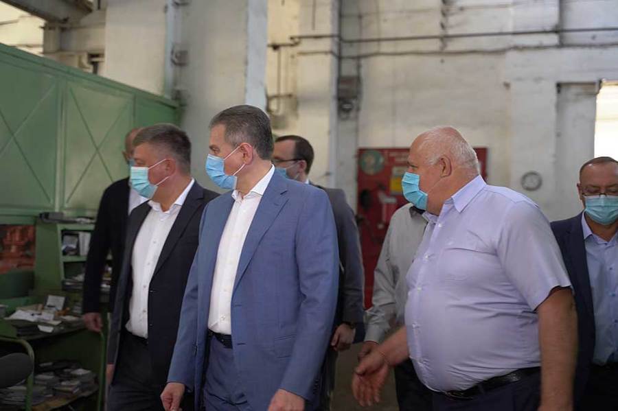 Сергій Моргунов привітав працівників 45-го заводу із Днем машинобудівника