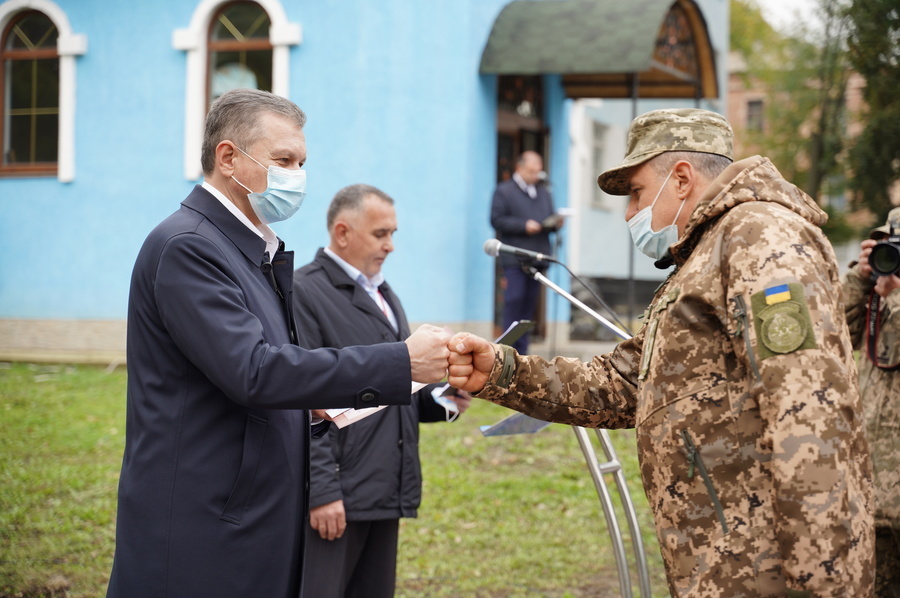Сергій Моргунов привітав військових з Днем захисника України