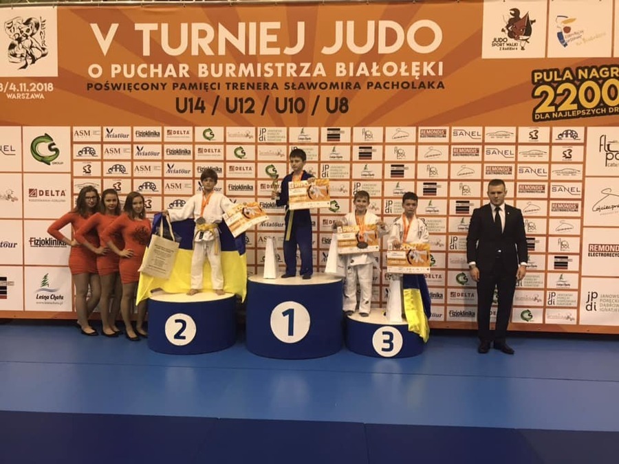 Дзюдоїсти з Вінниці вибороли золоту та 5 бронзових медалей на турнірі з дзюдо у Варшаві