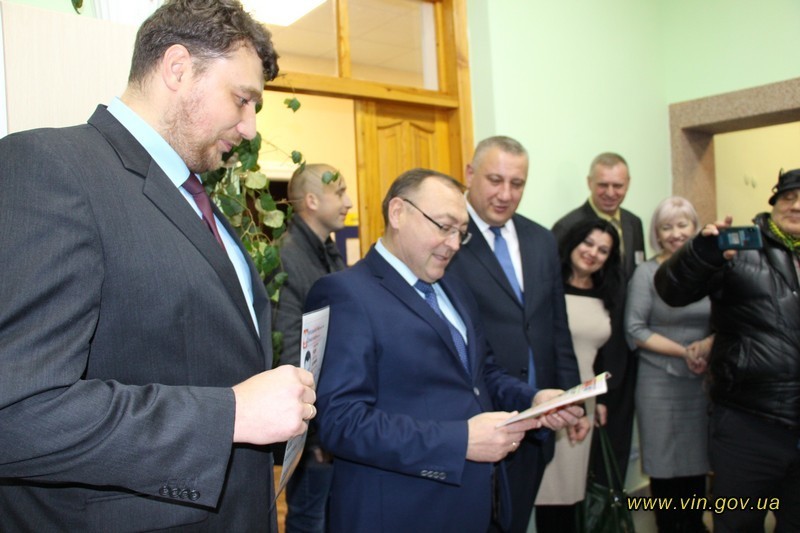 У Козятинському ЦНАПі розпочали прийом документів для оформлення ID-карток та закордонних паспортів