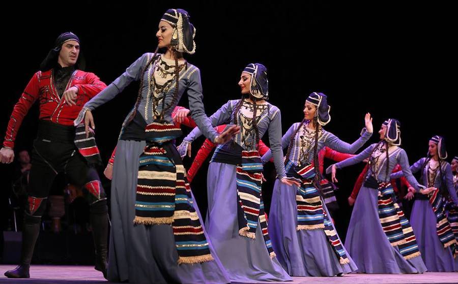 Державний ансамбль пісні і танцю Грузії «KUTAISI» у Вінниці з новою програмою «ГРУЗИНСЬКЕ РІЗДВО»!