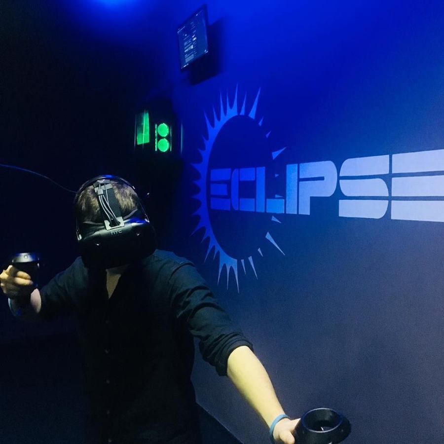 «Eclipse VR Club»